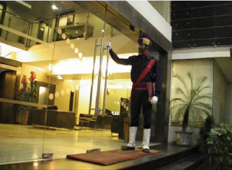 Hotel T.A.P. Gold Crest Bengaluru Zewnętrze zdjęcie